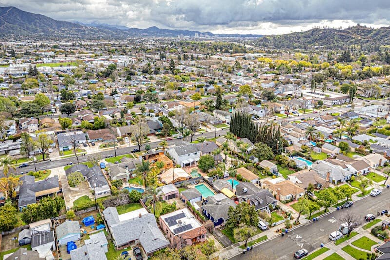 Panoramic view of Burbank, California - Moving and Storage Service from Popeye Moving & Storage serving Burbank and Los Angeles County