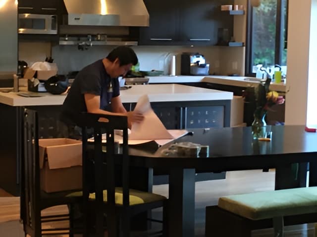 Packing & Crating in Los Angeles County by Popeye Moving & Storage